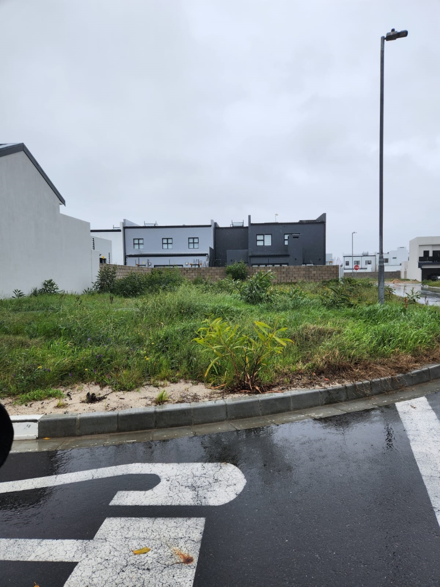 0 Bedroom Property for Sale in Sandown Western Cape